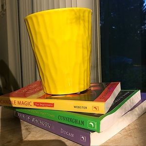 Bright Yellow Dimpled Flower Pot with Liner